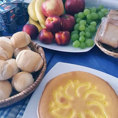 לינה וארוחת בוקר Selvaggio Blu 4*