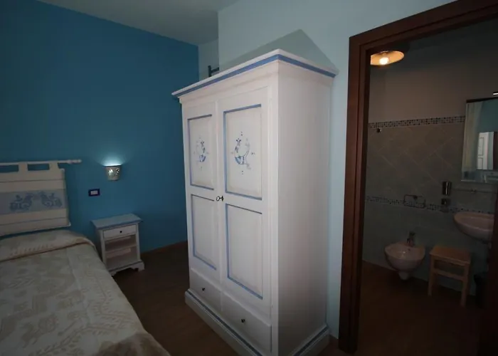 Couette-café Selvaggio Blu 4*