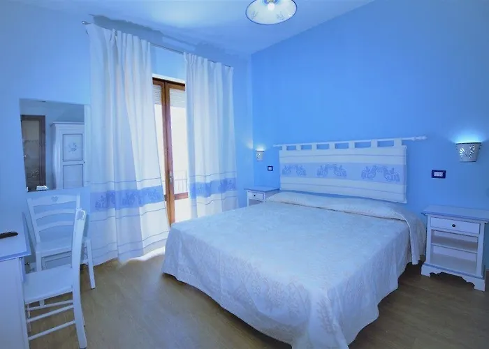 Couette-café Selvaggio Blu 4*